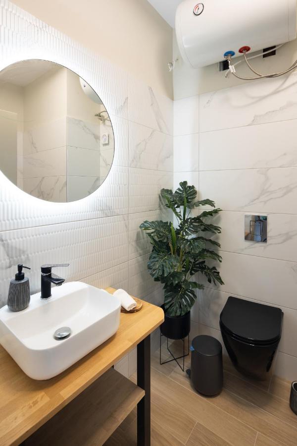 Designed Studio - Walking Distance From Acropolis Atenas Exterior foto